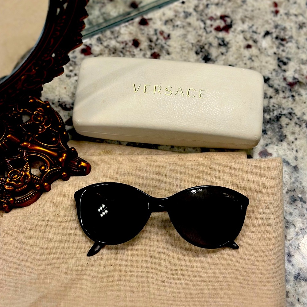 VERSACE SUNGLASSES
